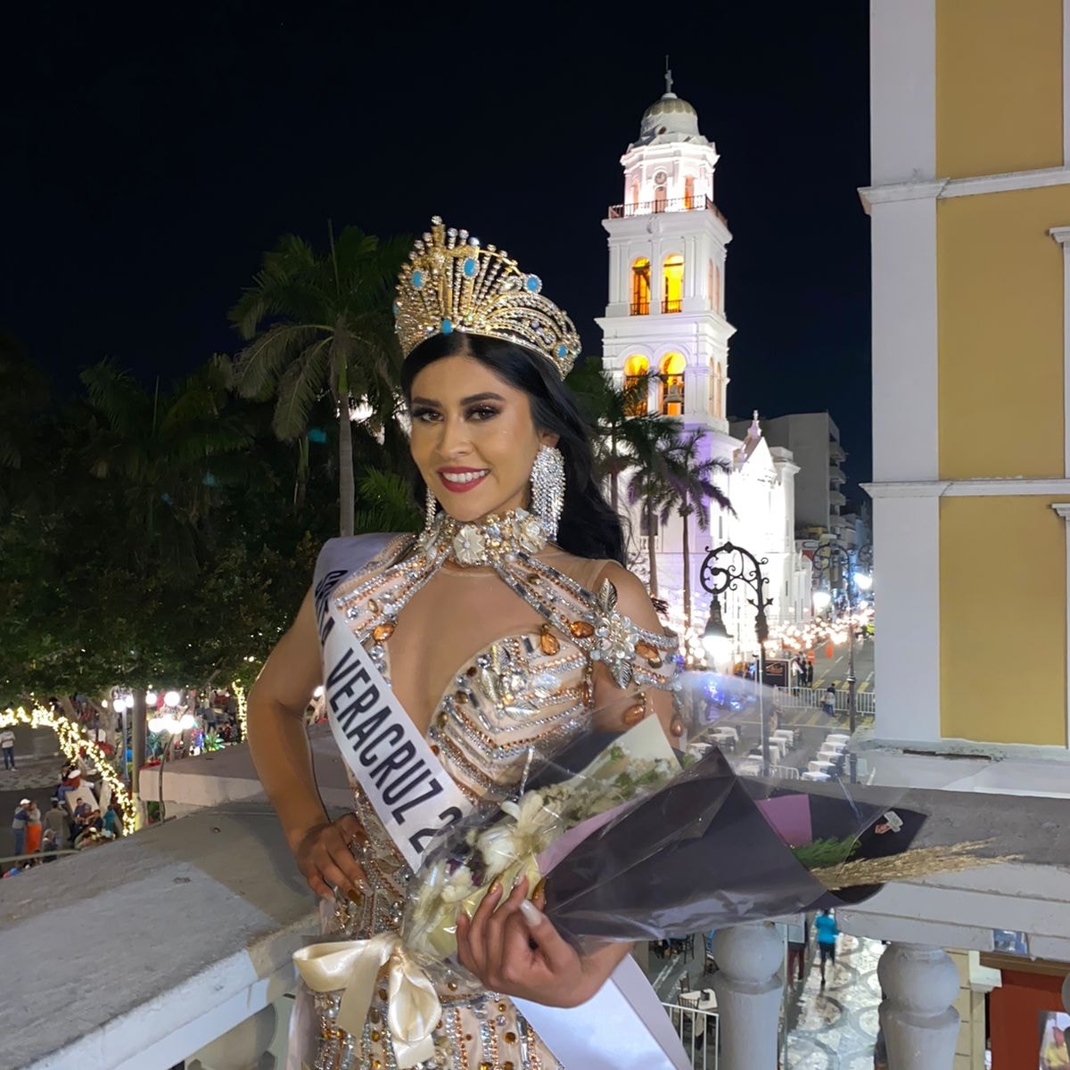 Hermosa veracruzana va por la corona nacional de Señorita México foto