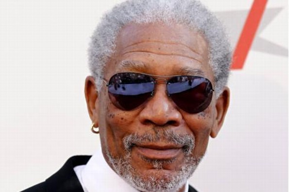 ¡Increíble! Morgan Freeman interpreta "Love Yourself" de Justin Bieber