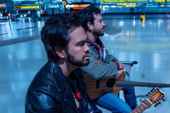 Imagen 'Odio los aeropuertos', lo nuevo del dueto Paralelo 40 (+video)