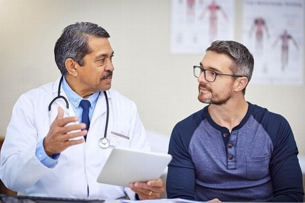 Hombres también deben cuidar su salud mental 