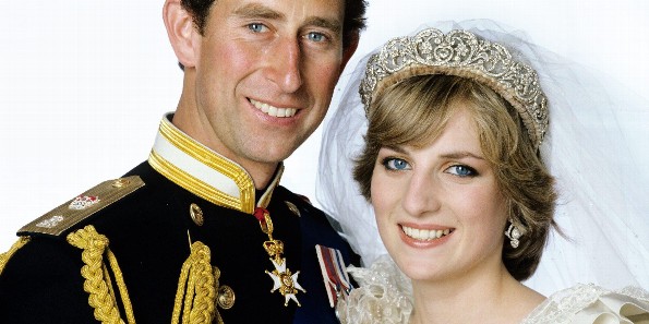 Un día como hoy pero de 1981  se casan el príncipe Carlos de Gales y Diana Spencer