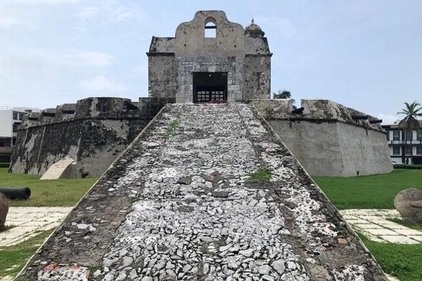 Baluarte de Santiago en Veracruz lleva más de 7 años cerrado