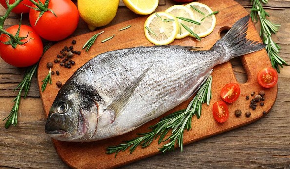 Fusión de bienestar: ¿Por qué incluir estos pescados en nuestra dieta?