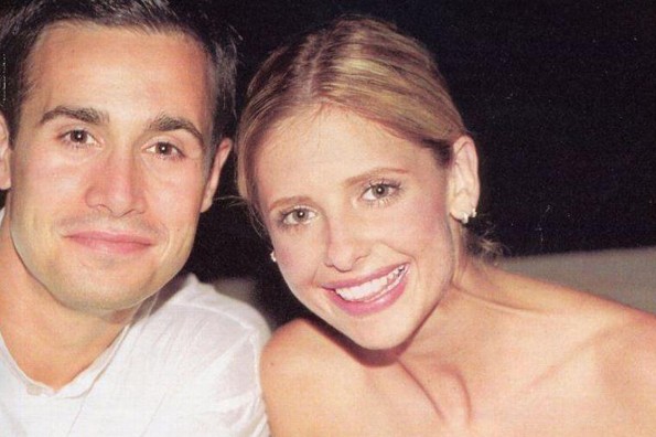 Sarah Michelle Gellar y Freddie Prinze Jr. celebran 22 años de matrimonio con adorable foto 