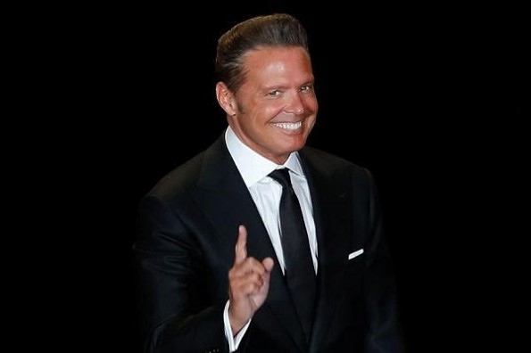 ¡Así llegó Luis Miguel a Boca del Río-Veracruz!