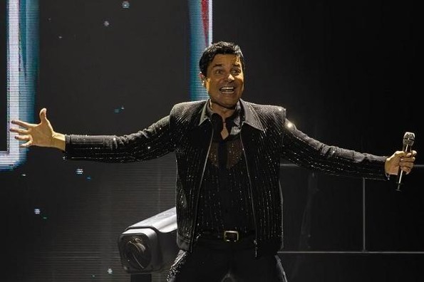 Chayanne cierra primera parte de su tour en Miami y por fin regresa a México  