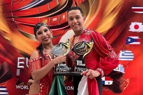 Veracruzanos triunfan en el mundial de salsa 