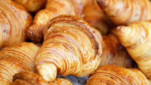 ¡Hay un día para festejar y disfrutar de un delicioso croissant!