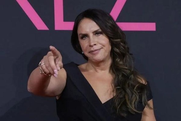 Netflix deja afuera a Karla Sofía Gascón de la promoción de 