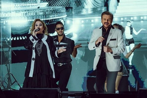 Pimpinela sacude a Veracruz con sus canciones de drama, amor y desamor (+fotos)