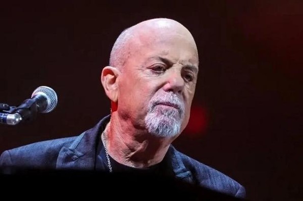 Billy Joel pospone su gira por razones de salud 